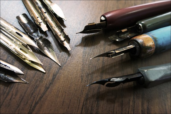 14Oct05_Pen_Nibs_Tools